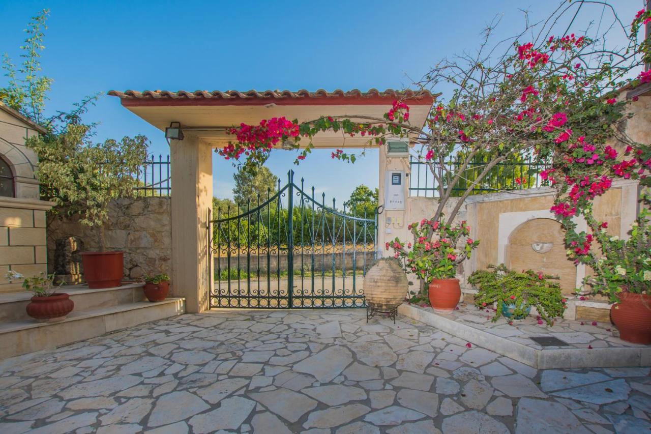 Porto Giardino Apartments Kypseli Luaran gambar
